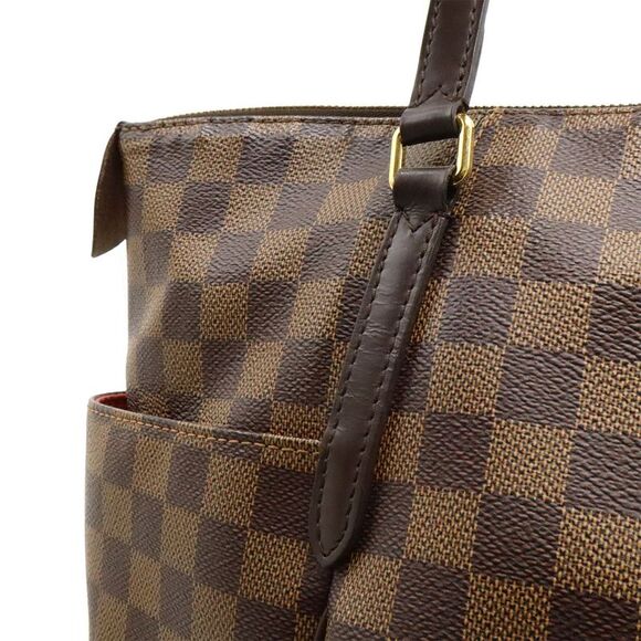Louis Vuitton Damier Totally MM Tote Bag - Picture 8 of 9